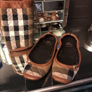 Burberry flats